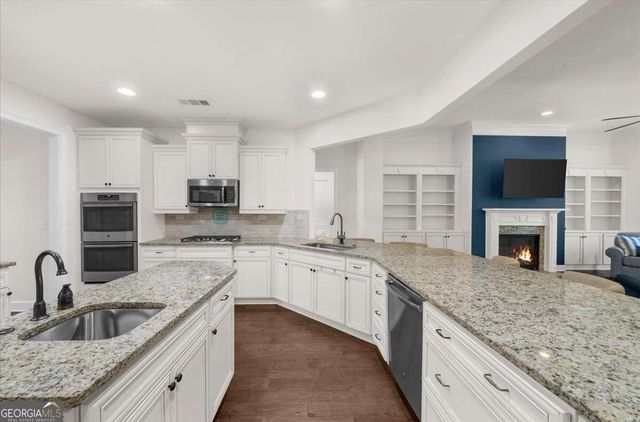 4000 Great Pine Drive, Gainesville, GA 30504