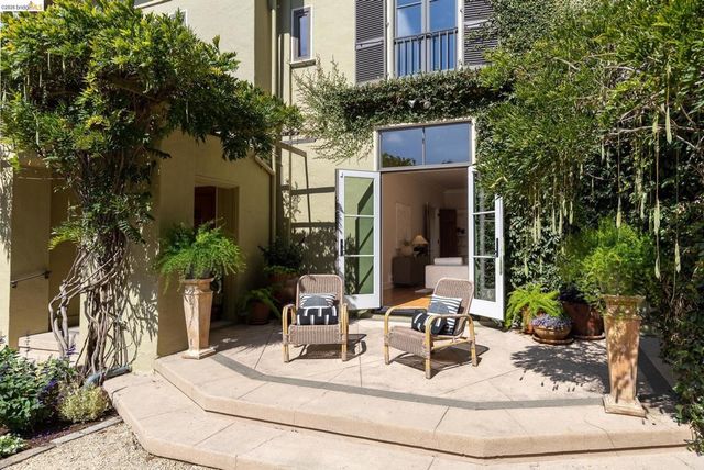 249 The Uplands, Berkeley, CA 94705
