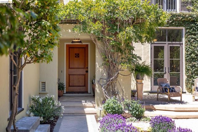 249 The Uplands, Berkeley, CA 94705