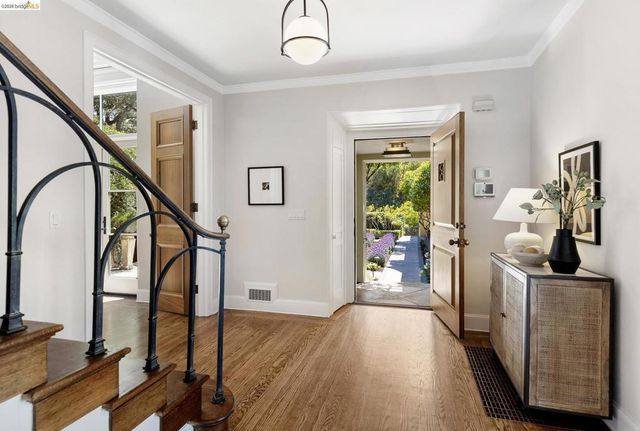 249 The Uplands, Berkeley, CA 94705