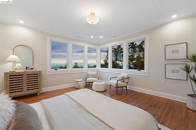 249 The Uplands, Berkeley, CA 94705