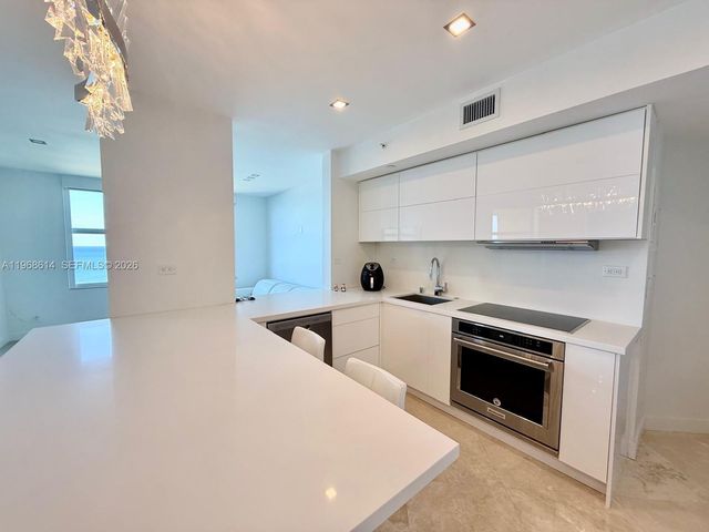 2100 N Ocean Blvd 12D, Fort Lauderdale, FL 33305