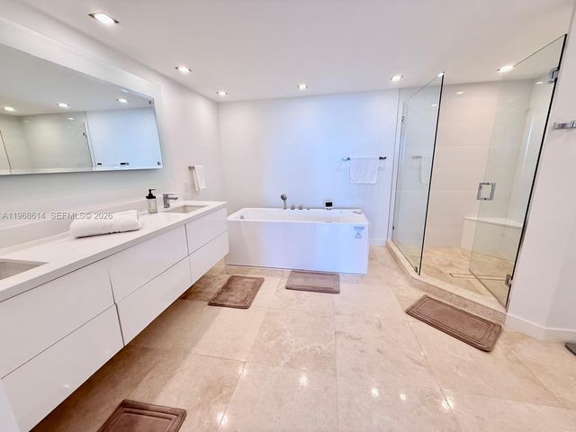 2100 N Ocean Blvd 12D, Fort Lauderdale, FL 33305