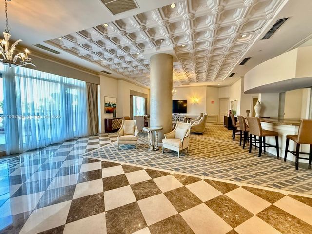 2100 N Ocean Blvd 12D, Fort Lauderdale, FL 33305