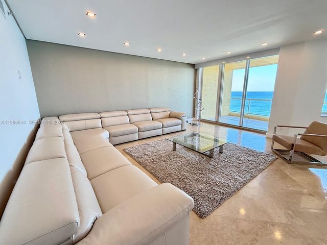 2100 N Ocean Blvd 12D, Fort Lauderdale, FL 33305