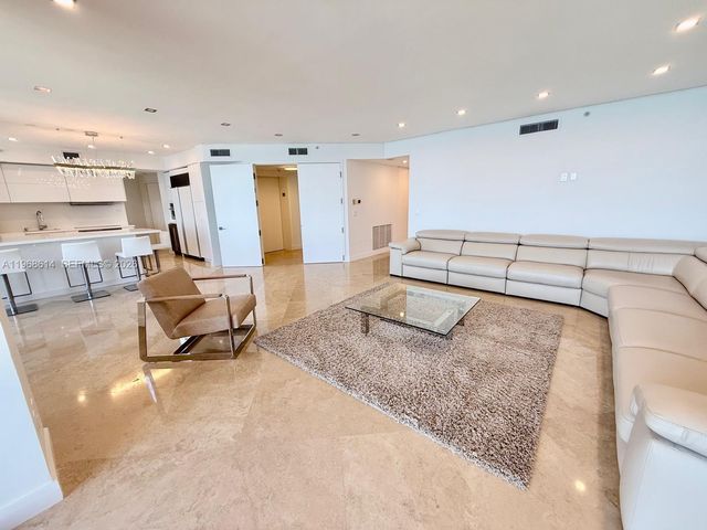 2100 N Ocean Blvd 12D, Fort Lauderdale, FL 33305