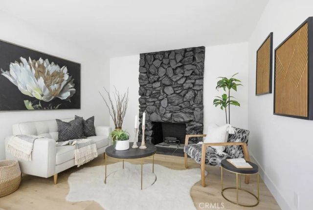 2228 E Nyon Avenue, Anaheim, CA 92806