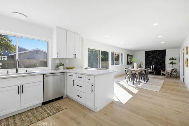 2228 E Nyon Avenue, Anaheim, CA 92806