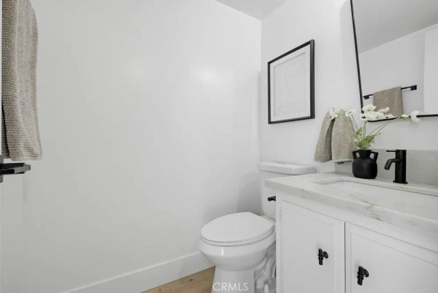 2228 E Nyon Avenue, Anaheim, CA 92806