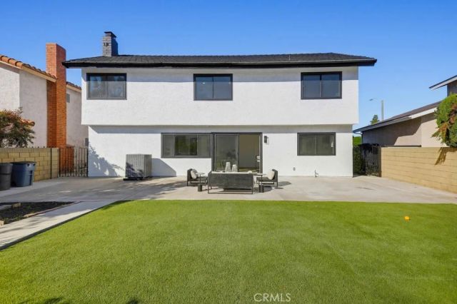 2228 E Nyon Avenue, Anaheim, CA 92806