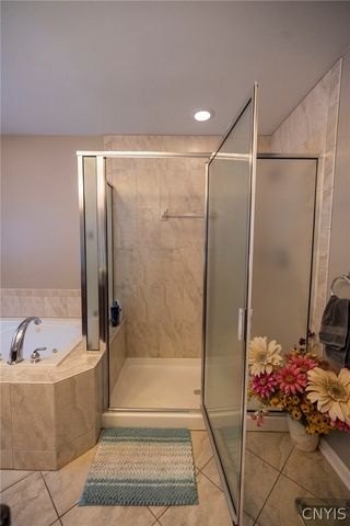 5110 Lola Drive, Clay, NY 13041