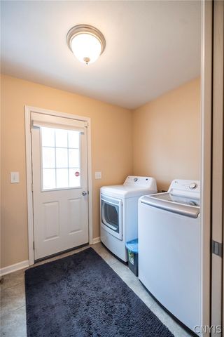 5110 Lola Drive, Clay, NY 13041