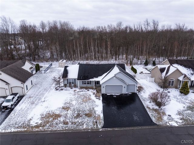 5110 Lola Drive, Clay, NY 13041