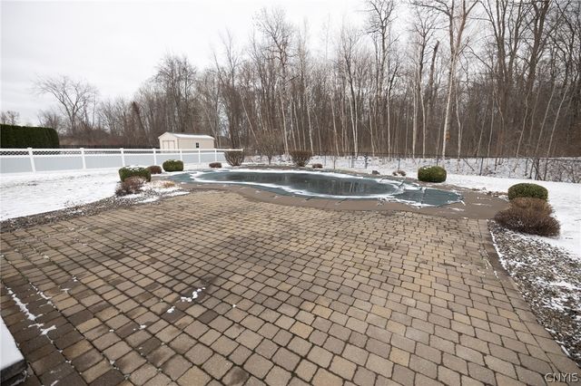 5110 Lola Drive, Clay, NY 13041