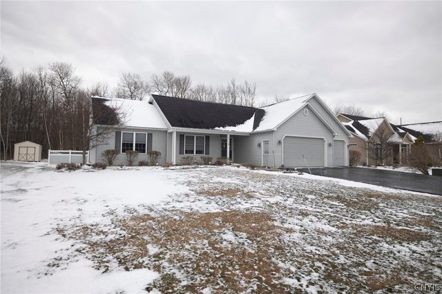 5110 Lola Drive, Clay, NY 13041