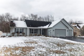 5110 Lola Drive, Clay, NY 13041