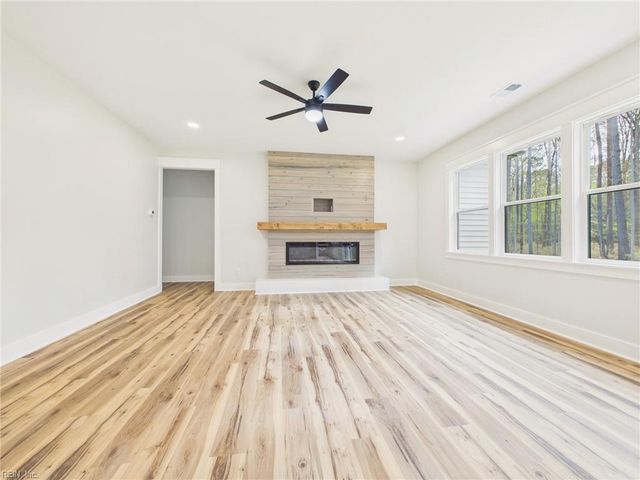 212 Reedy Creek DR, Elizabeth City, NC 27909