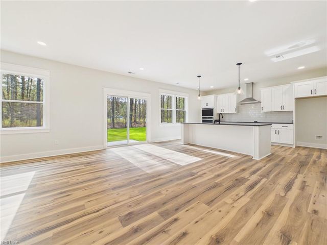 212 Reedy Creek DR, Elizabeth City, NC 27909