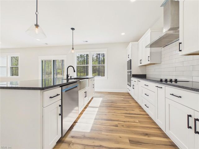 212 Reedy Creek DR, Elizabeth City, NC 27909