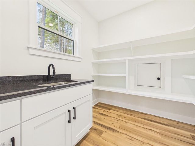 212 Reedy Creek DR, Elizabeth City, NC 27909