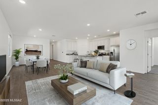 10104 S Arnold Ranch Court, Vail, AZ 85641