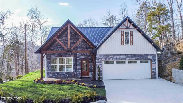 9502 Old Loyston Rd, Knoxville, TN 37938