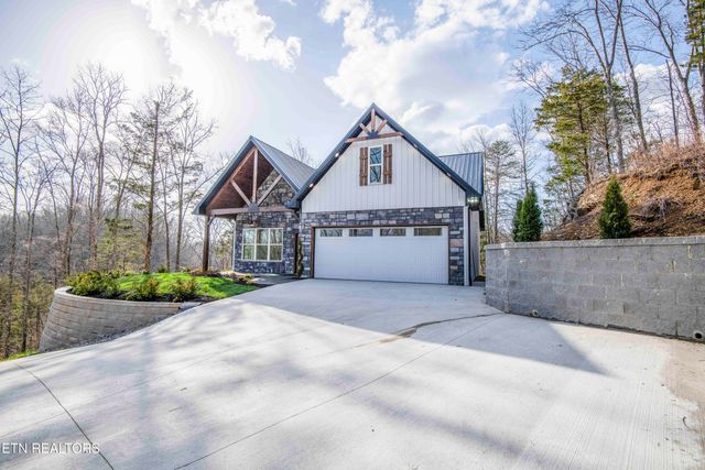 9502 Old Loyston Rd, Knoxville, TN 37938
