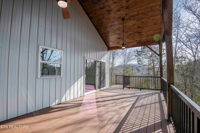 9502 Old Loyston Rd, Knoxville, TN 37938