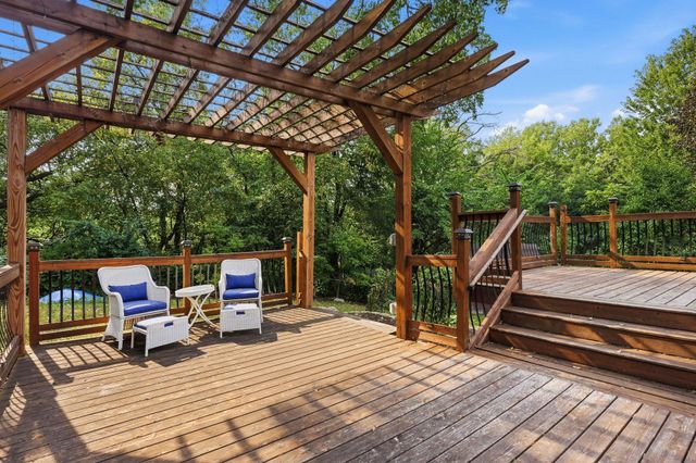 13216 Parkwood Drive, Burnsville, MN 55337