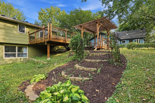 13216 Parkwood Drive, Burnsville, MN 55337