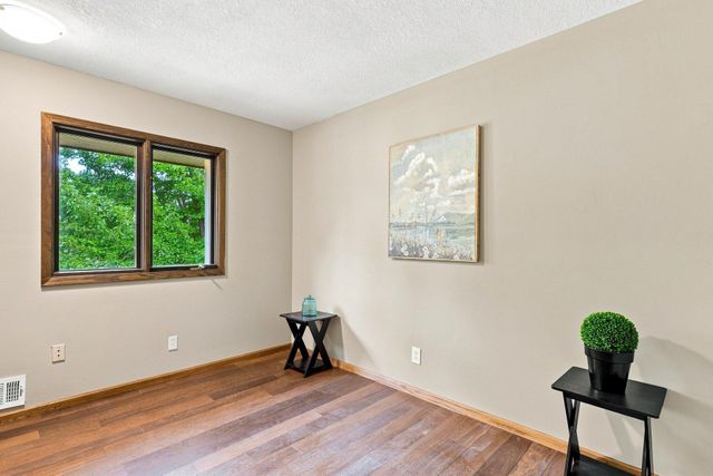 13216 Parkwood Drive, Burnsville, MN 55337
