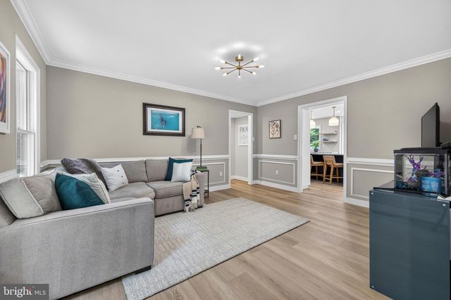 3 WEST LN, Severna Park, MD 21146