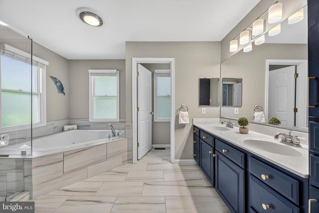 3 WEST LN, Severna Park, MD 21146