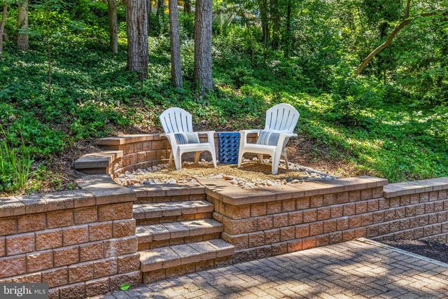 3 WEST LN, Severna Park, MD 21146