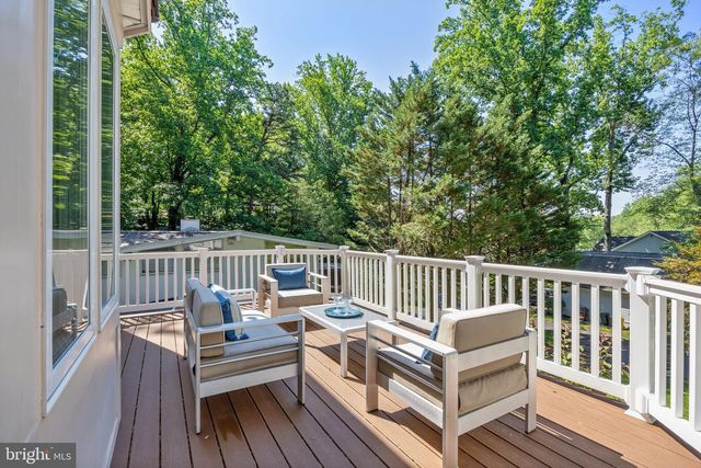 3 WEST LN, Severna Park, MD 21146