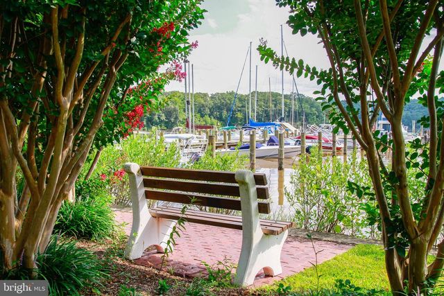 3 WEST LN, Severna Park, MD 21146