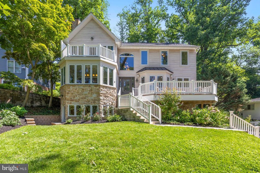 3 WEST LN, Severna Park, MD 21146