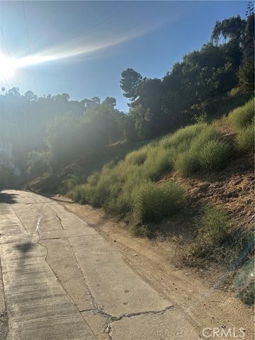 540 Rustic Dr, Los Angeles, CA 90065