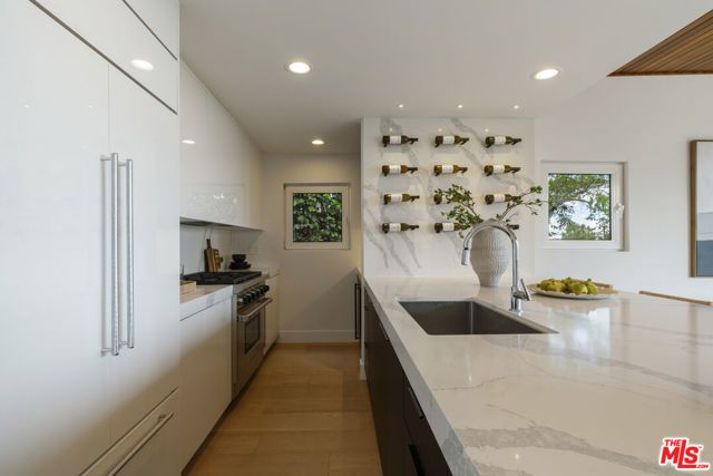 2759 Creston Drive, Los Angeles, CA 90068