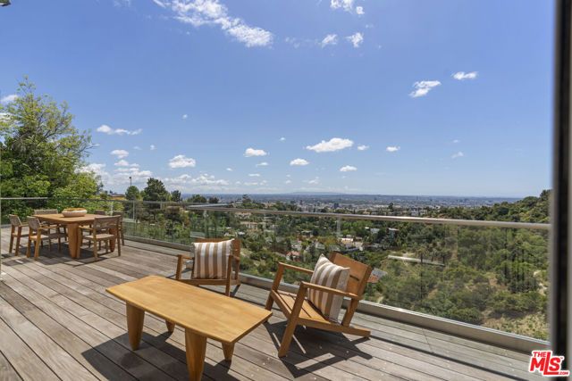 2759 Creston Drive, Los Angeles, CA 90068