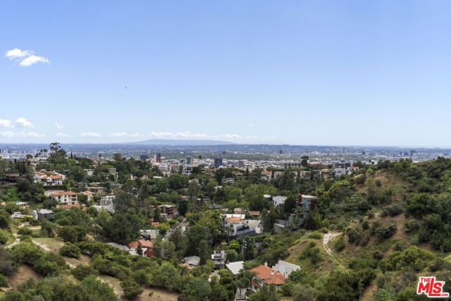 2759 Creston Drive, Los Angeles, CA 90068