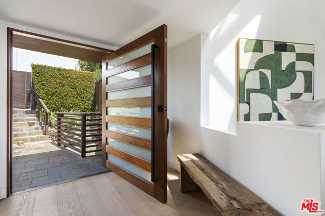 2759 Creston Drive, Los Angeles, CA 90068