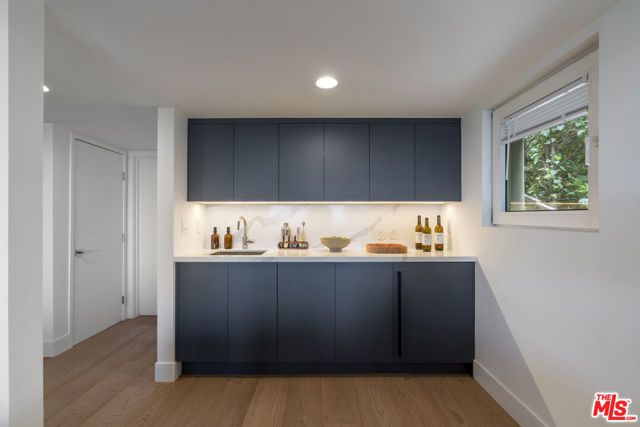 2759 Creston Drive, Los Angeles, CA 90068