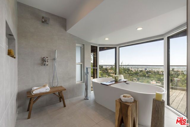 2759 Creston Drive, Los Angeles, CA 90068