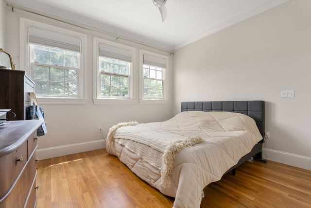 21 Prospect St 1, Boston, MA 02129