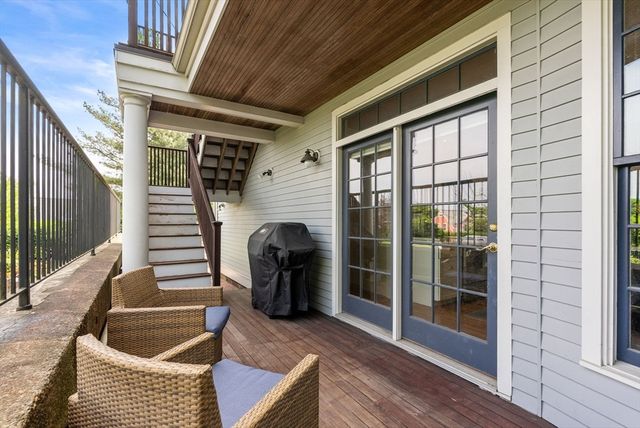 21 Prospect St 1, Boston, MA 02129