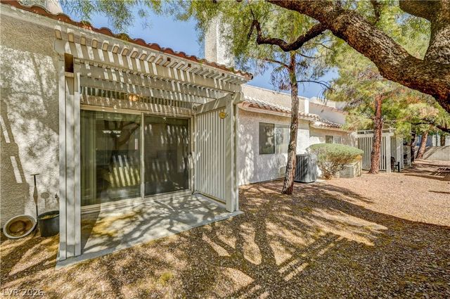 6409 Blue Blossom Avenue, Las Vegas, NV 89108