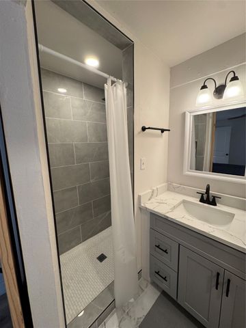 1113 Roosevelt Street, Arlington, TX 76011