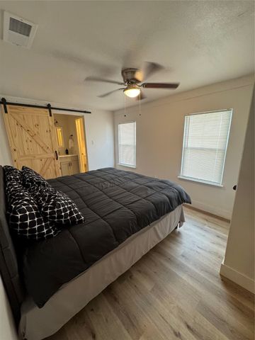 1113 Roosevelt Street, Arlington, TX 76011