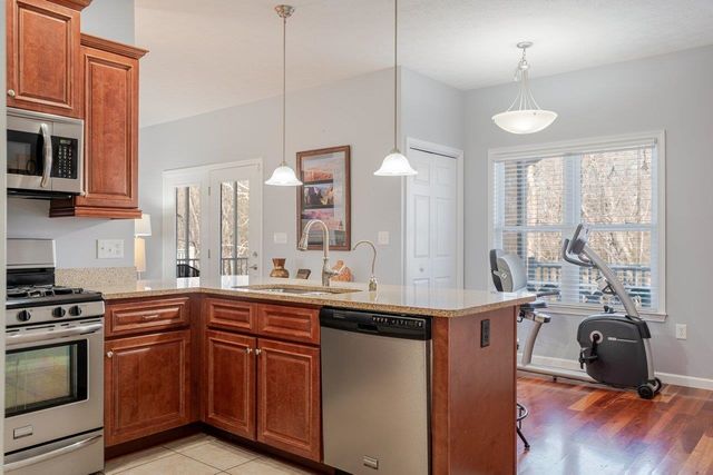 1428 MANDOLIN AVE, Grottoes, VA 24441